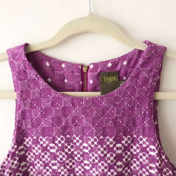 4/$20 🌴 Taylor | Purple &White Cotton Shift Dress - Picture 2 of 12